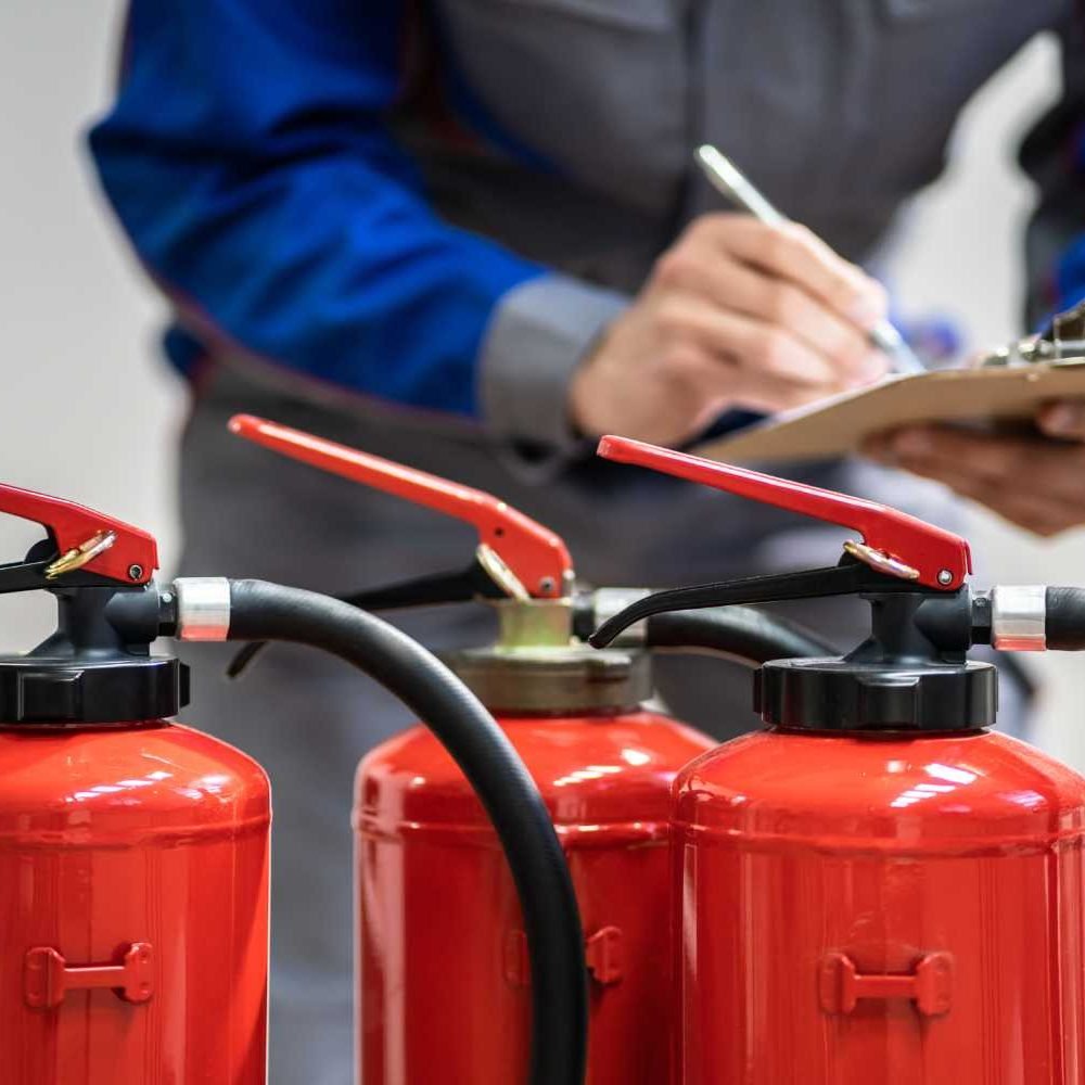 Des titres professionnels pour booster votre employabilité Des titres professionnels pour booster votre employabilité